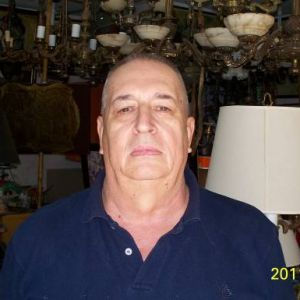 CARLOS TOJO