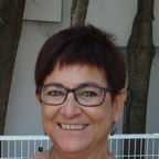 LOLA SERRANO GONZÁLEZ