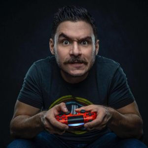 Carlos Peimbert