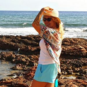 Eszter Toth