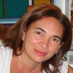 MARIA LUCRECIA SERRAT