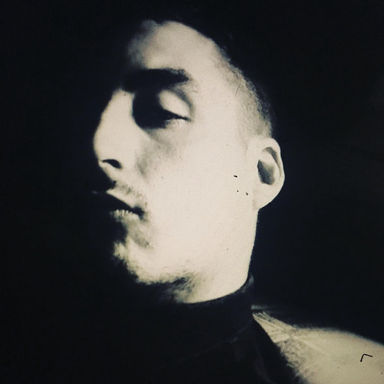Daniel  M Mendoza