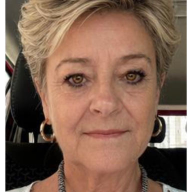 Elena G. Escolano